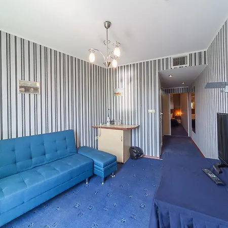 Hotel Elegance Ξενοδοχείο 3*